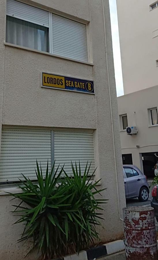 Stelia'S Seagate Studio Apt. Larnaka Exterior foto